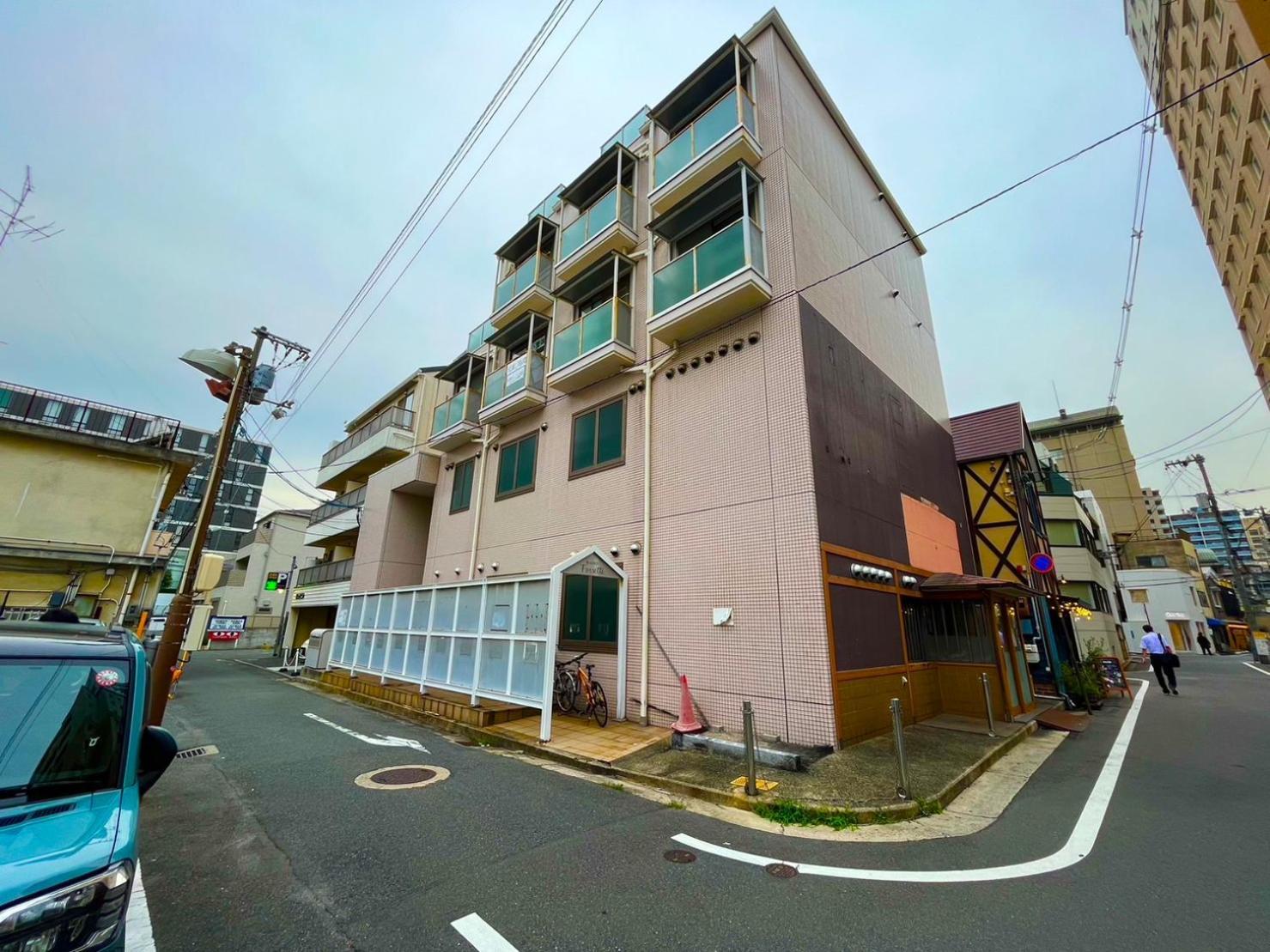 東横のヨコ Apartman Okajama Kültér fotó