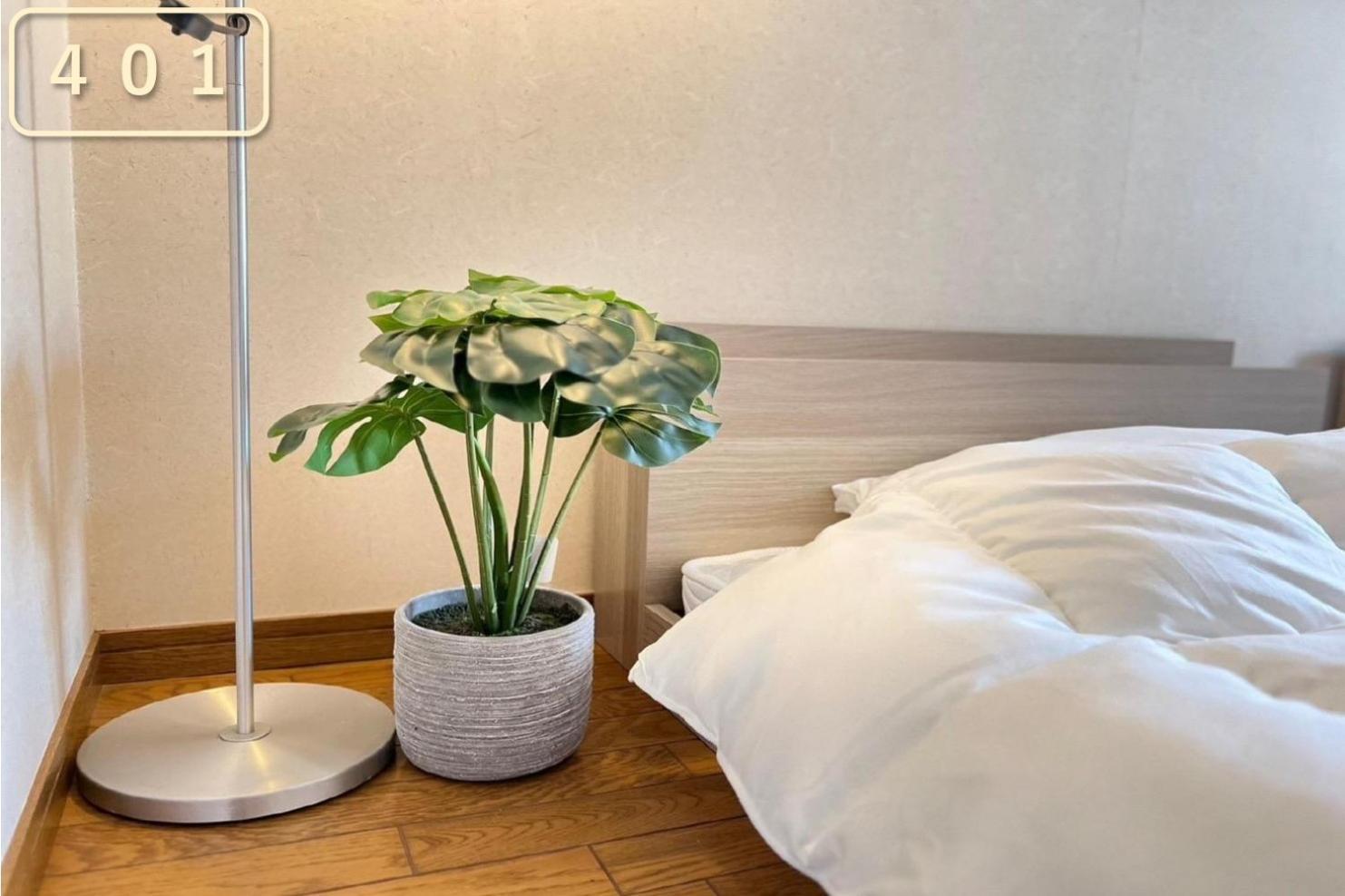 東横のヨコ Apartman Okajama Kültér fotó